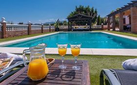 Villa Hacienda Los Remedios By Ruralidays